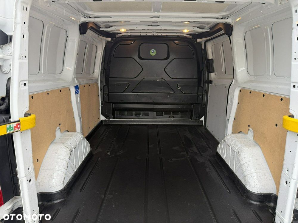 Ford Transit - 22