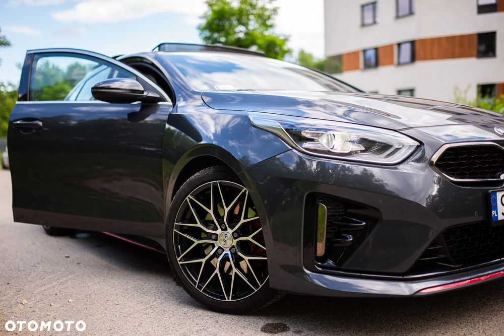 Kia ProCeed 1.6 T-GDI GT DCT - 20