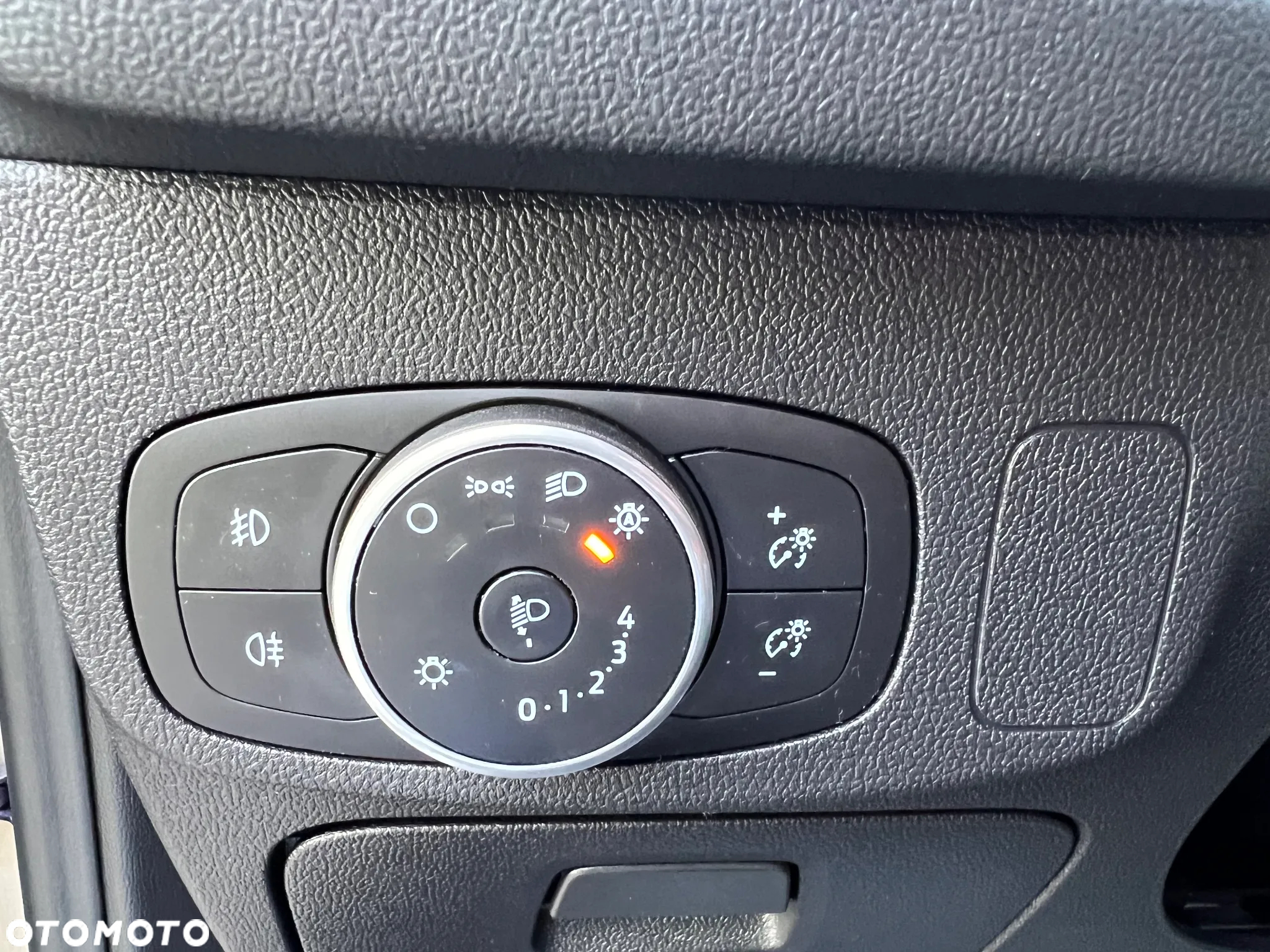 Ford Focus 1.5 EcoBlue Titanium - 32