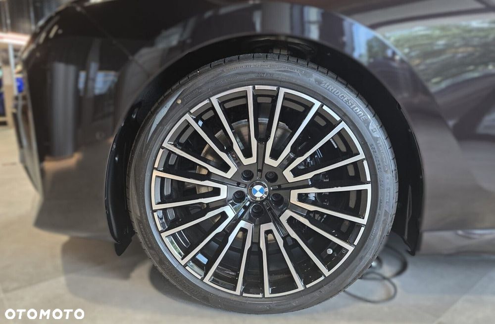 BMW Seria 7 - 14