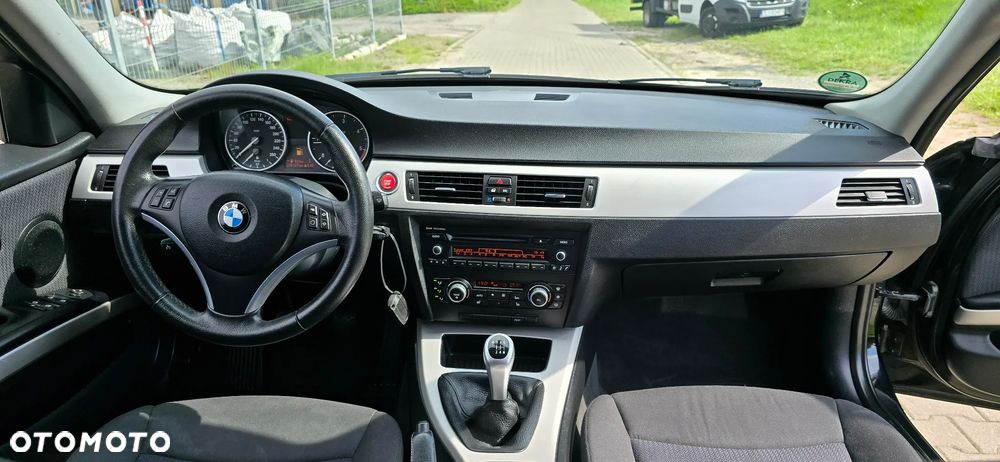 BMW Seria 3 - 19