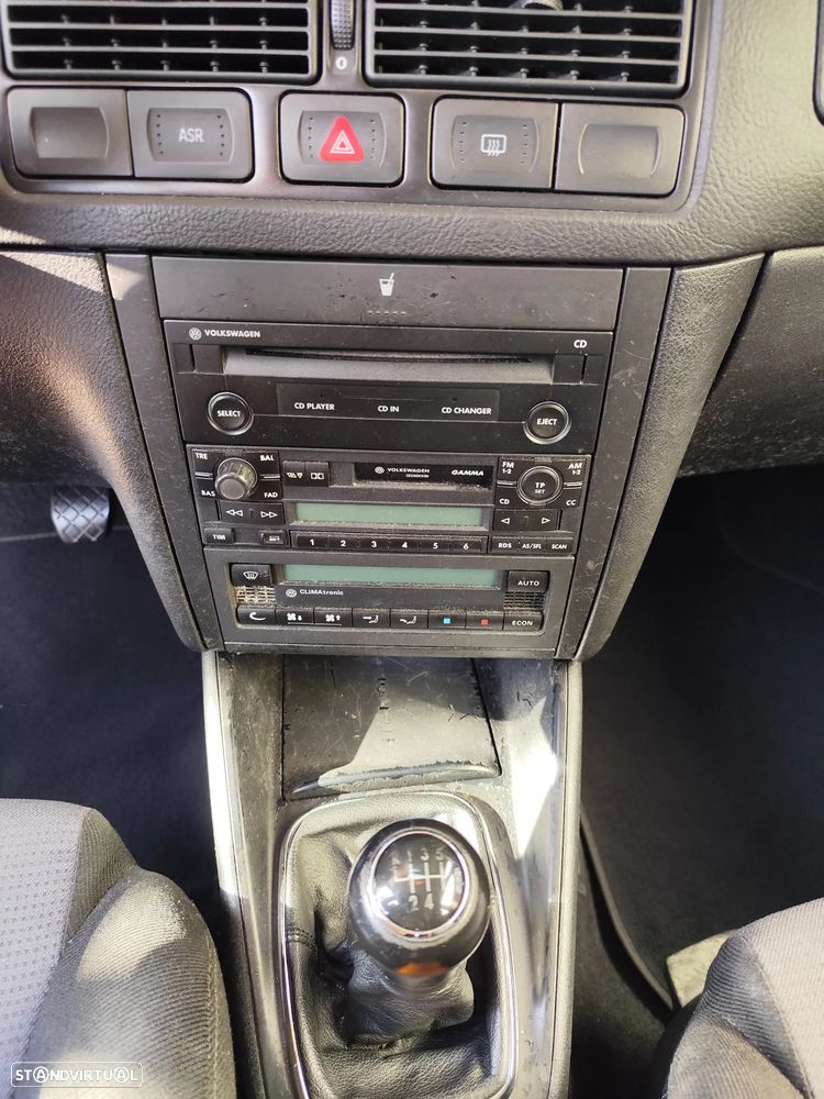 VW Golf Variant - 7
