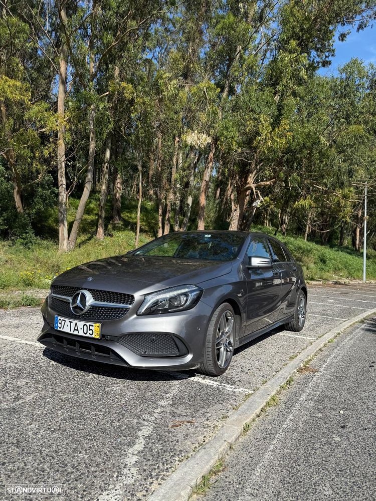 Mercedes-Benz A 180 2017 photo 2