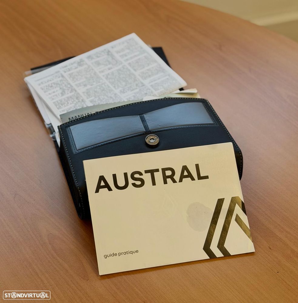 Renault Austral 1.2 E-Tech Techno Espirit - 3