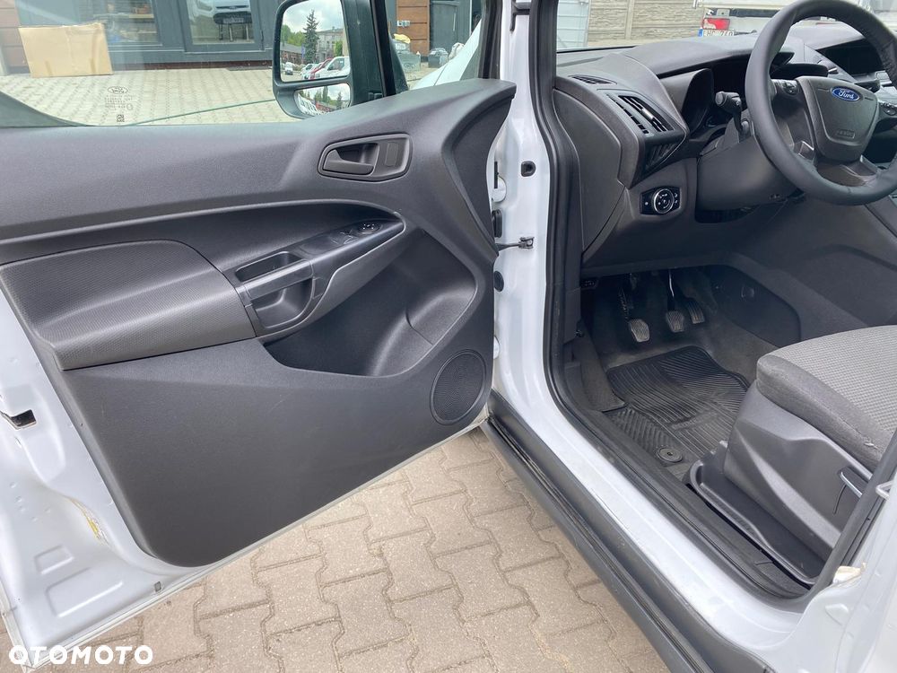 Ford CONNECT - 11