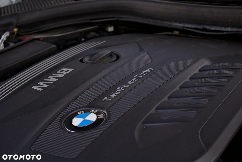 BMW Seria 7 740d xDrive - 15