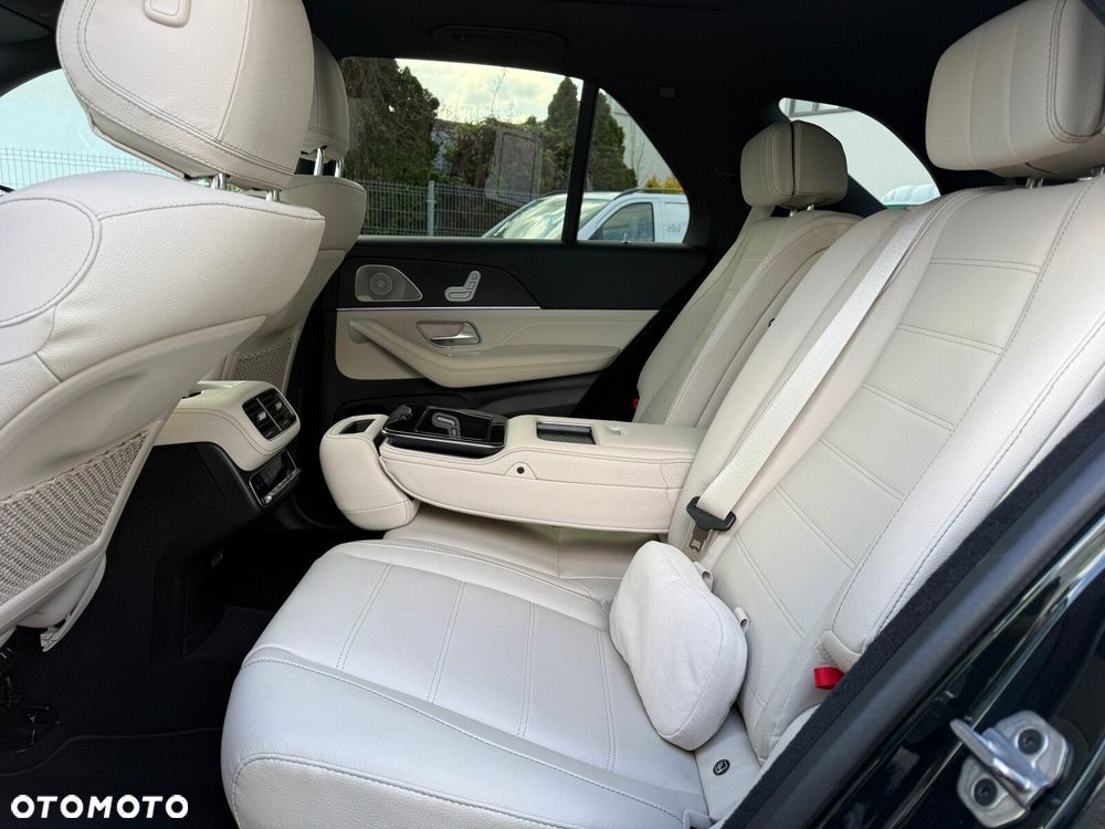 Mercedes-Benz GLE - 33