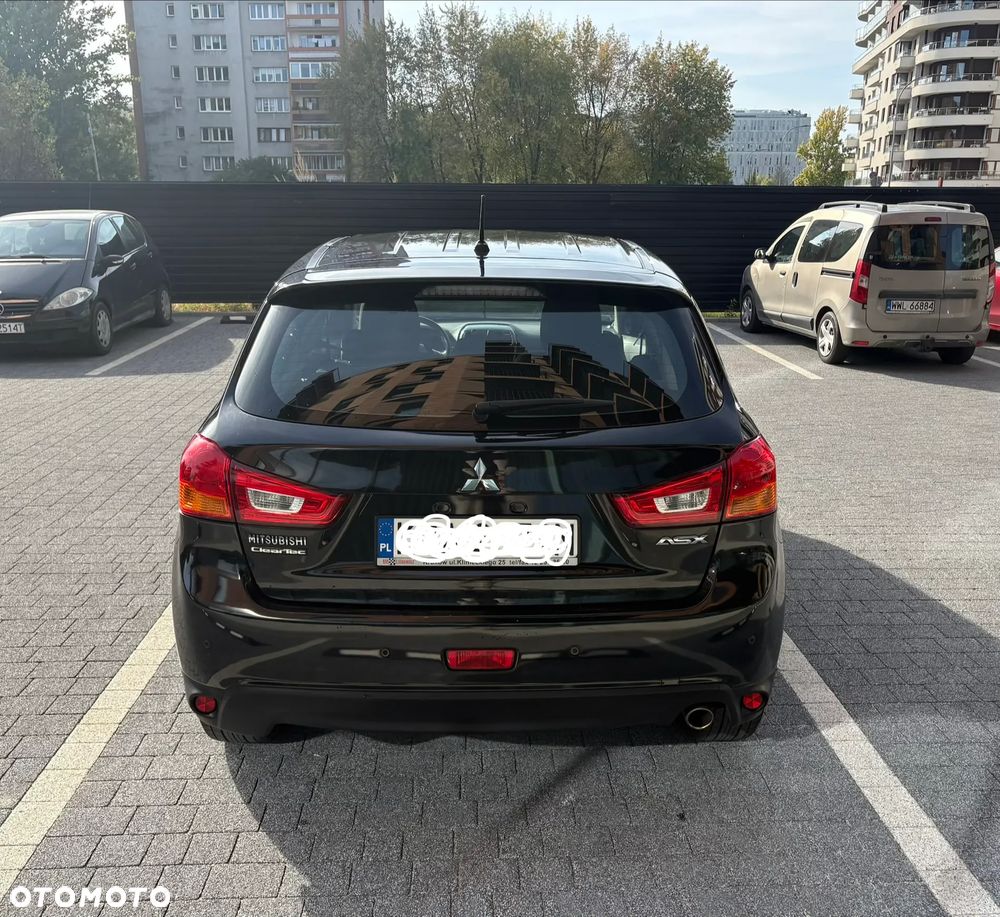 Mitsubishi ASX - 4