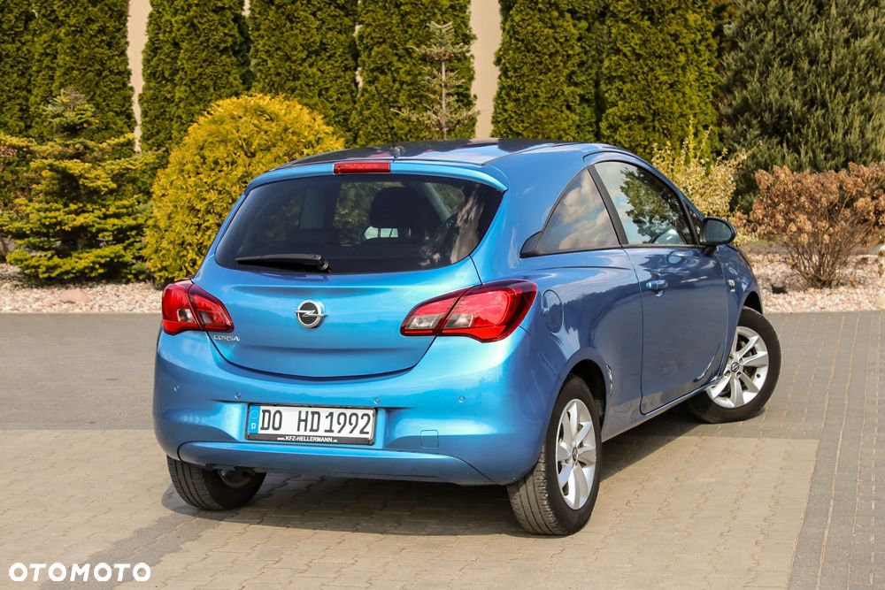 Opel Corsa 1.4 16V Cosmo - 6