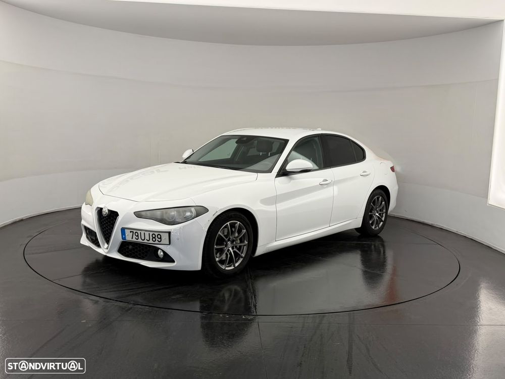 Alfa Romeo Giulia 2.2 D Super AT8 - 4