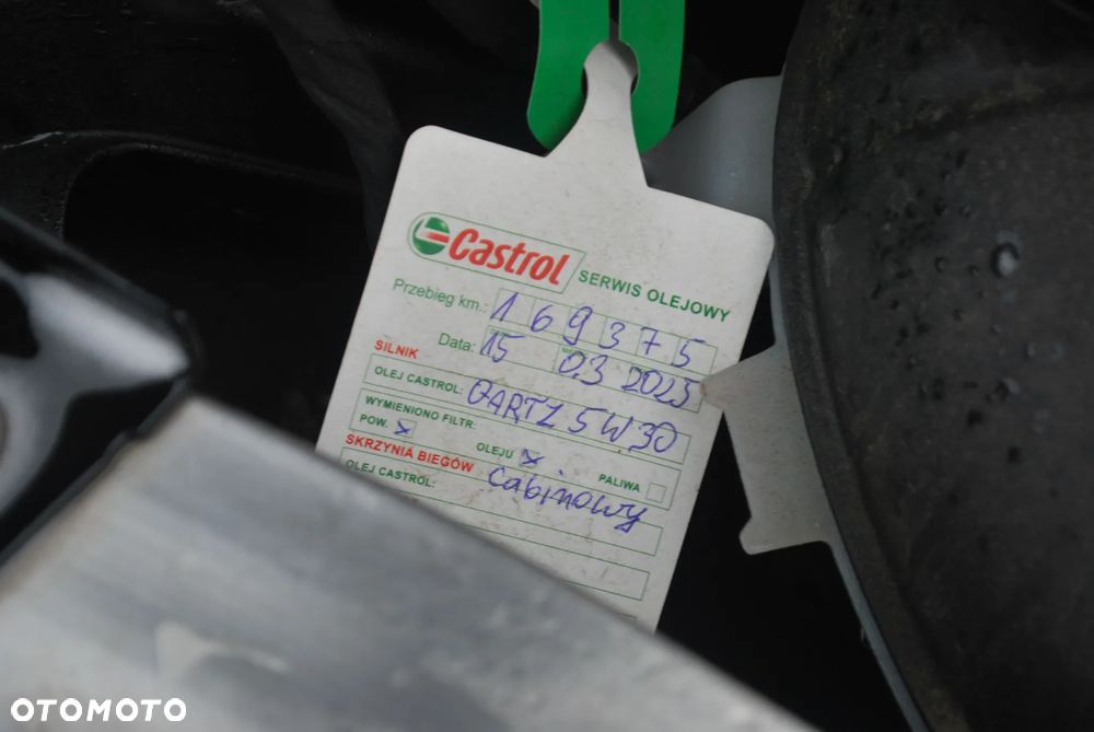 Mercedes-Benz GLC - 28