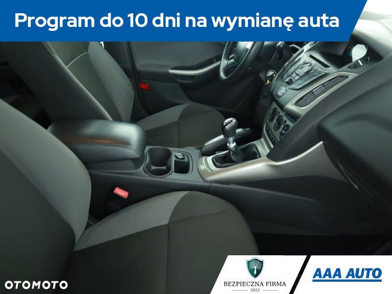Ford Focus - 9