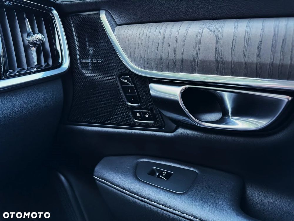 Volvo S90 D5 SCR AWD Inscription - 27