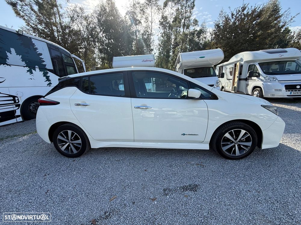 Nissan Leaf N-Connecta - 12