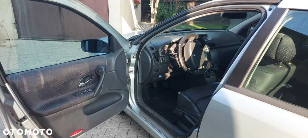 Renault Laguna 1.8 Privilege - 9