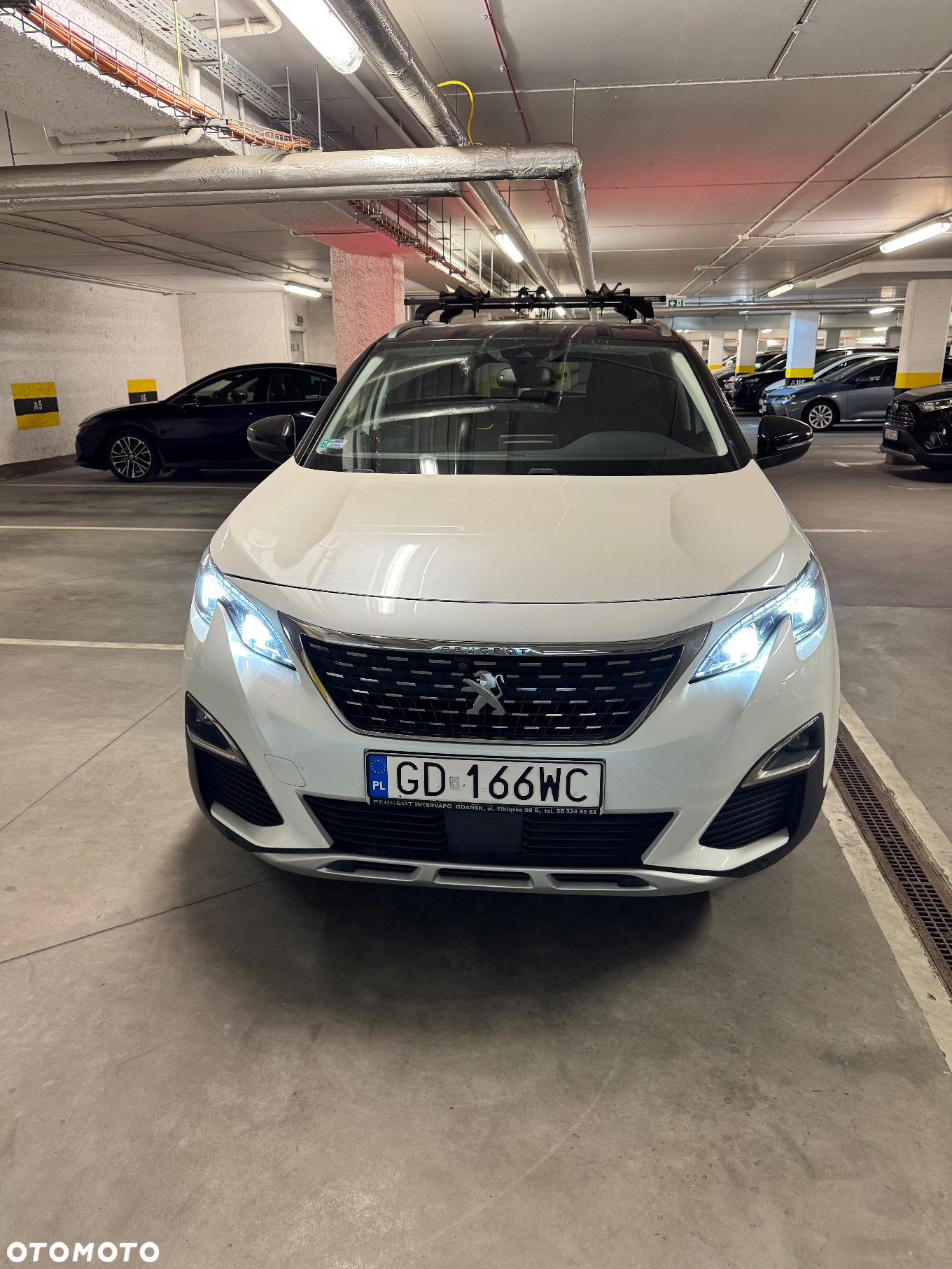 Peugeot 5008 1.5 BlueHDI Allure S&S EAT8 - 4