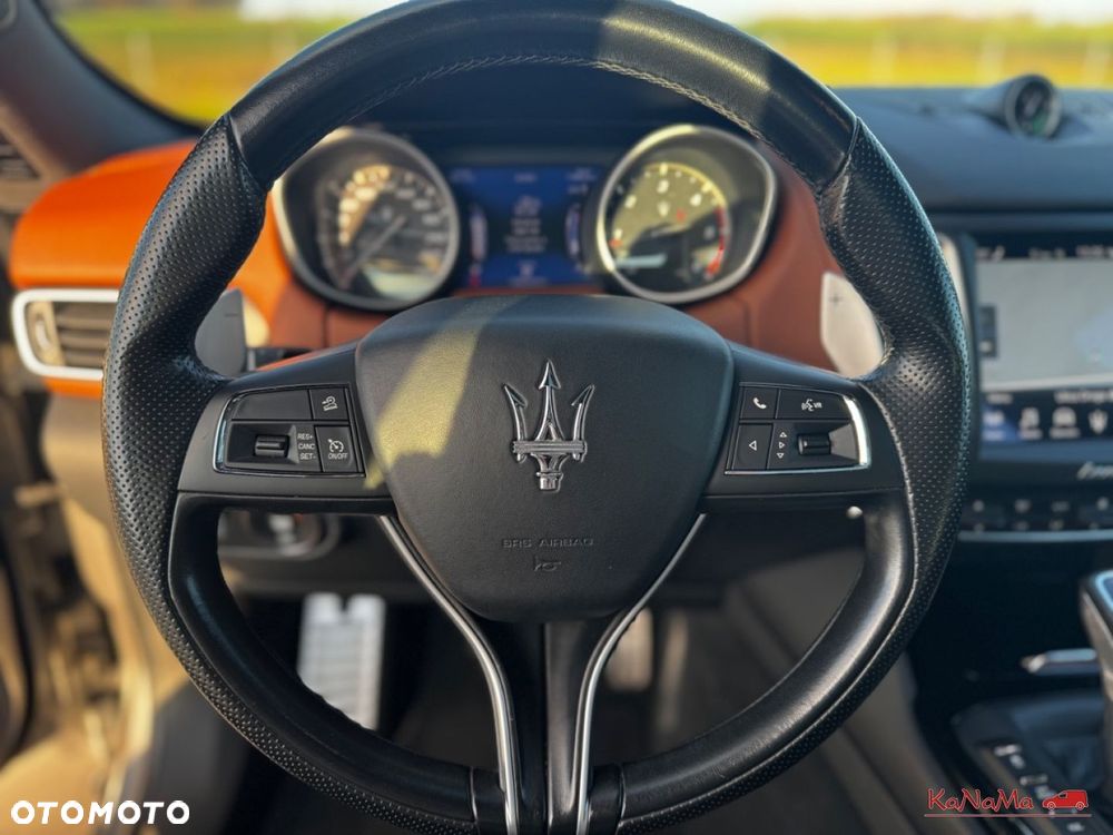Maserati Levante - 2
