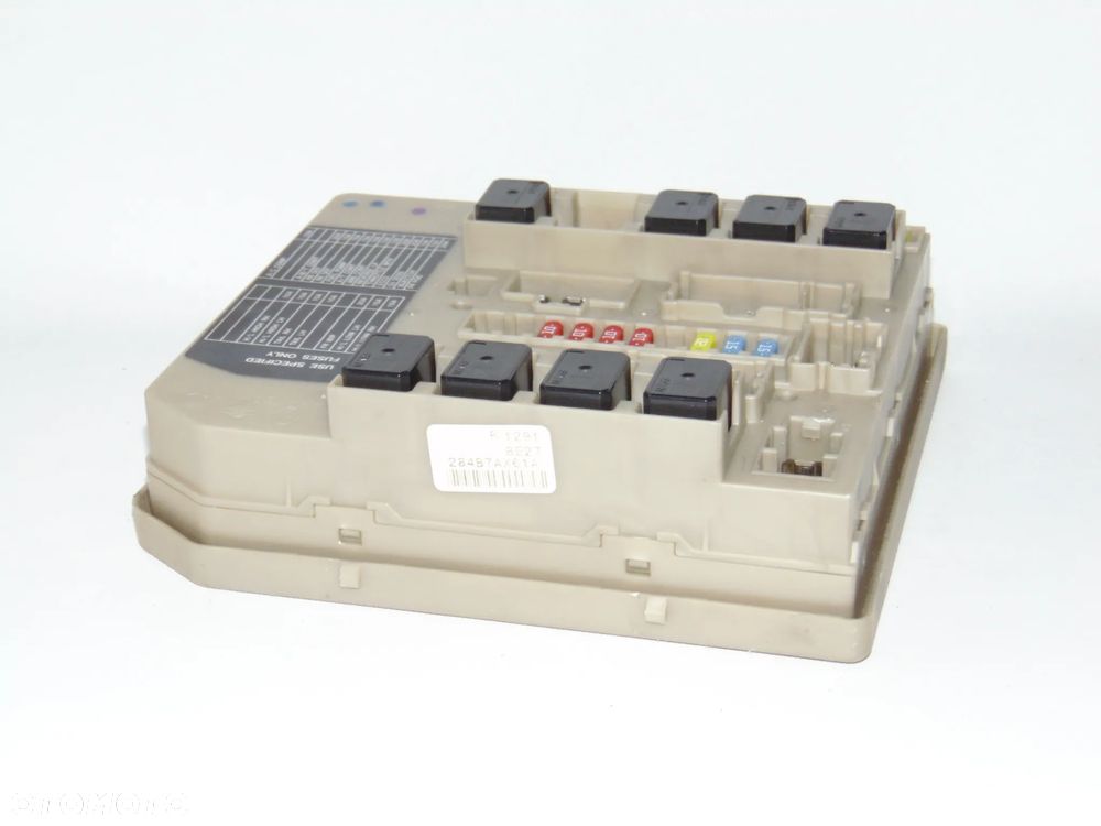 Moduł sterownik UPC UCH 284B7AX61A skrzynka bezpieczników Nissan Micra K12 Note E11 I - 5