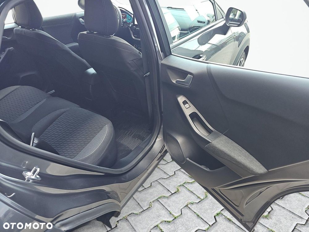Ford Puma - 32