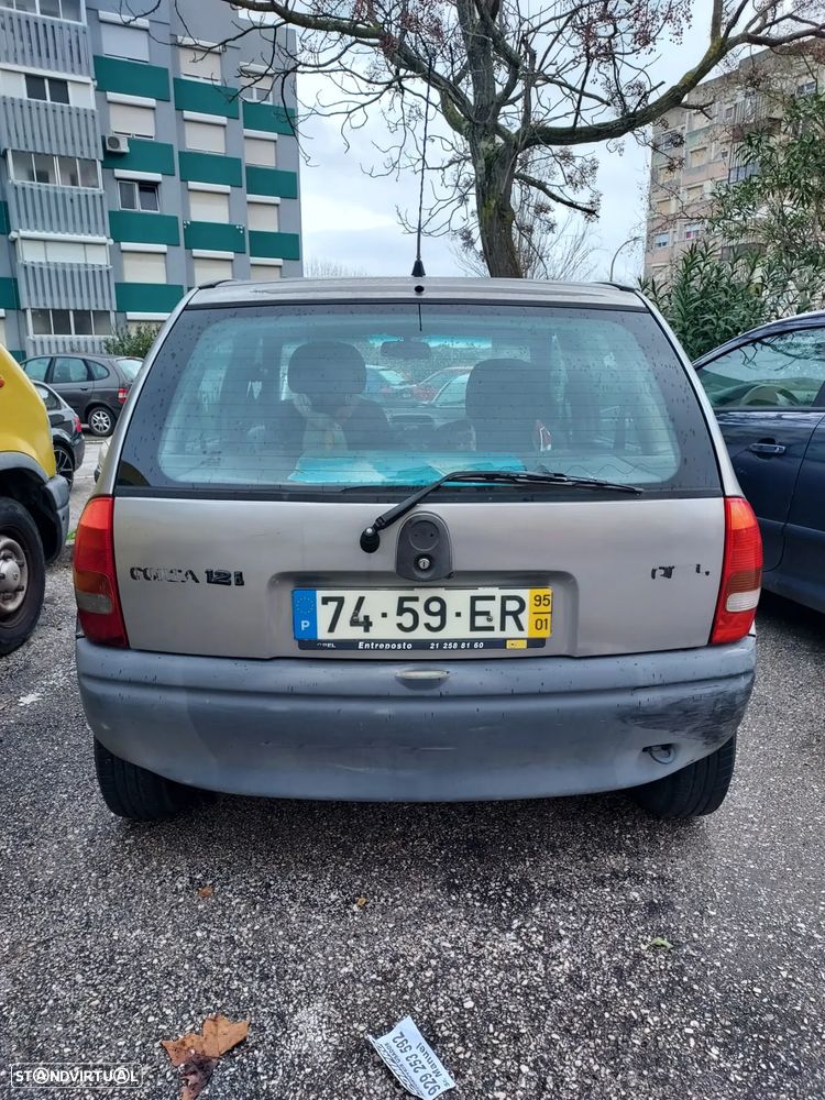 Opel Corsa 1.2 Joy - 3