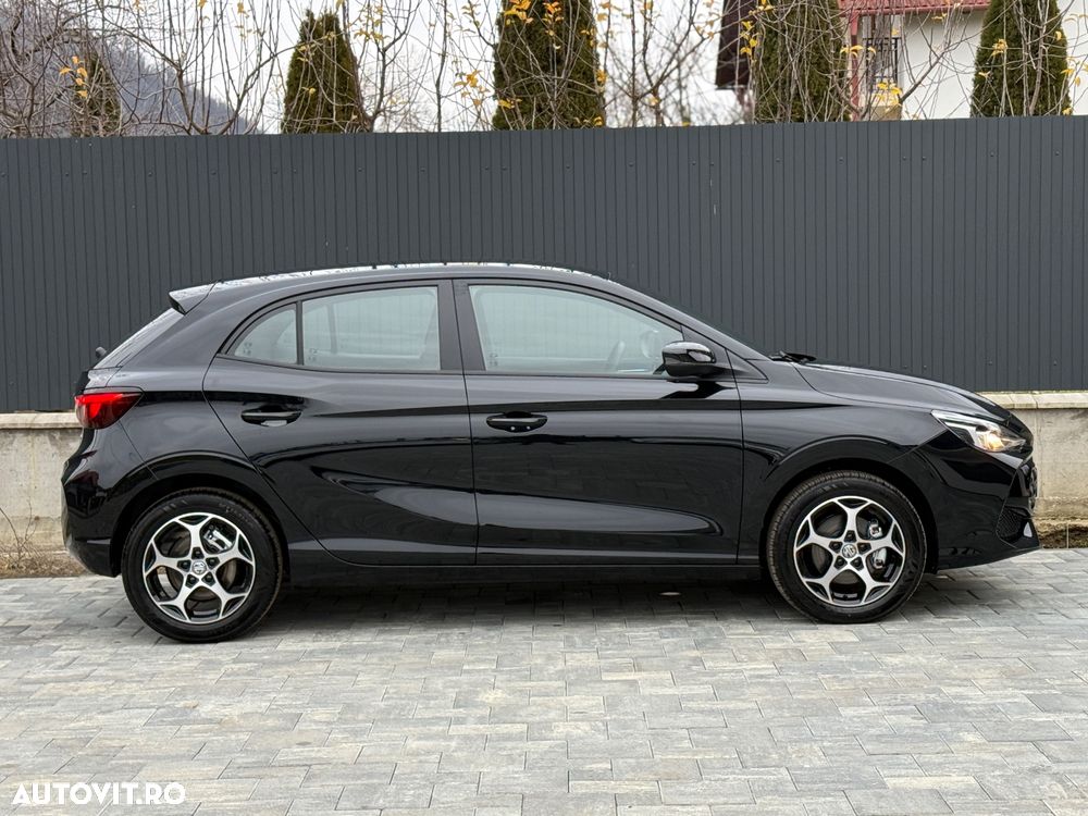 MG MG3 1.5 T GDI HEV Excite - 10