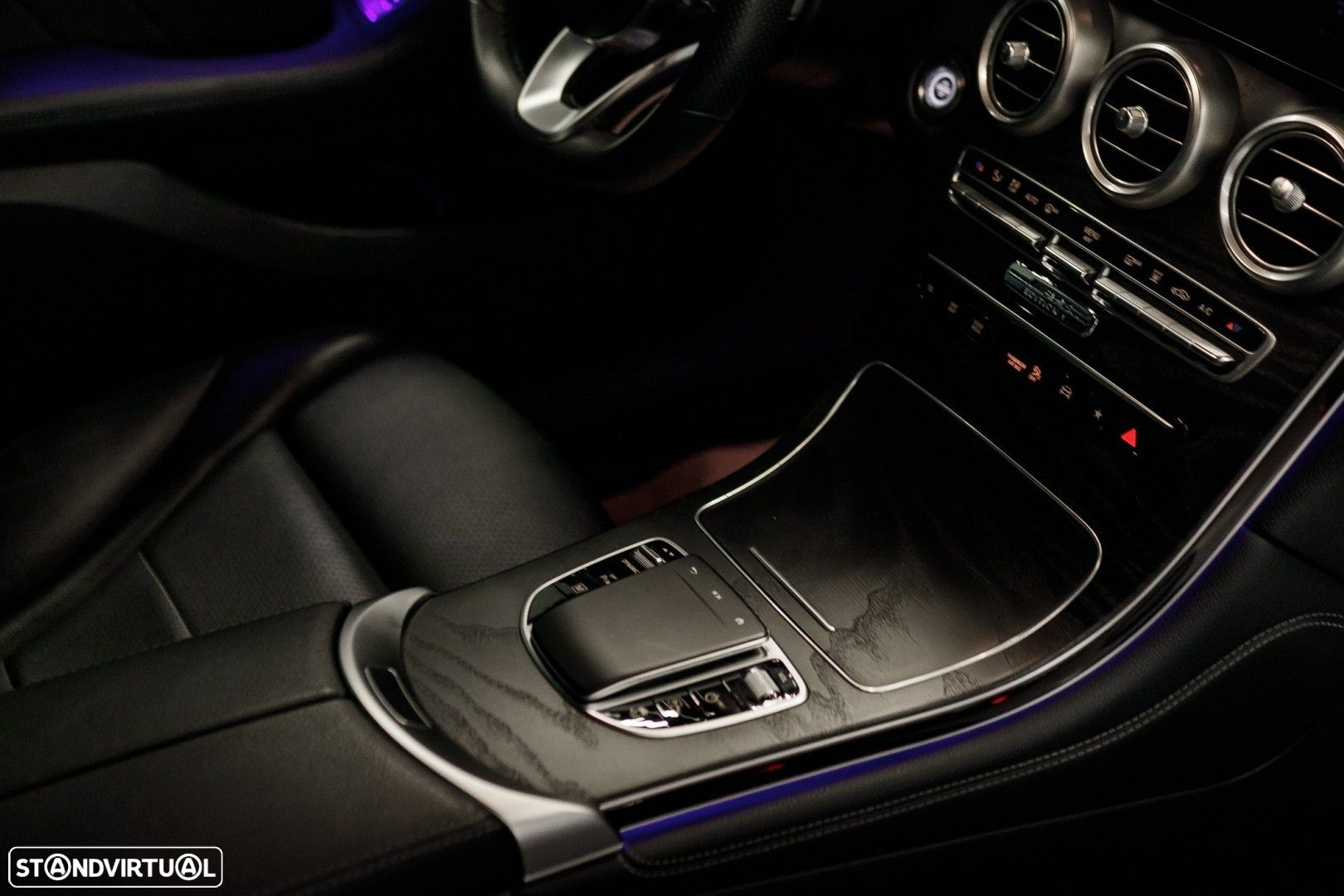 Mercedes-Benz GLC 300 de 4Matic 9G-TRONIC - 24