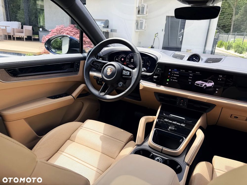 Porsche Cayenne Standard - 9