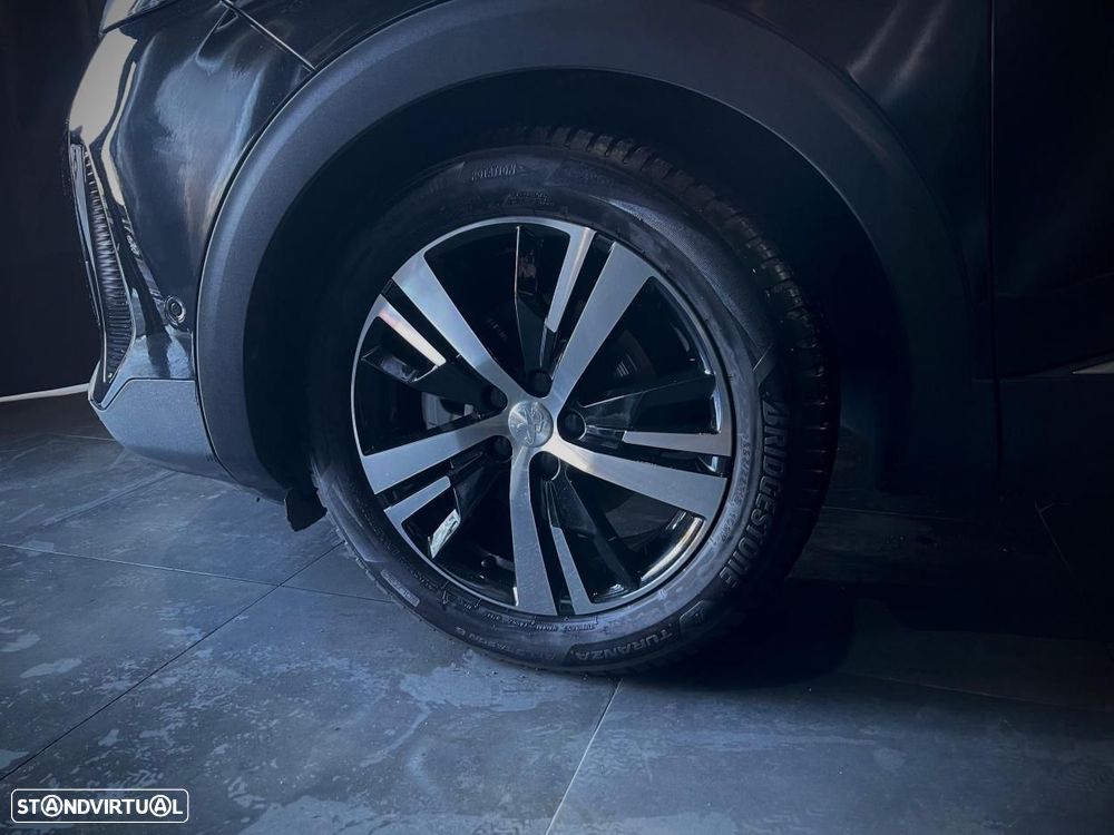 Peugeot 5008 1.5 BlueHDi GT Line EAT8 - 5