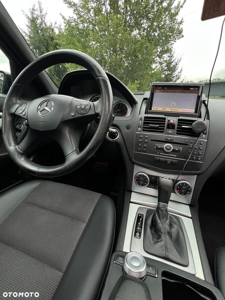 Mercedes-Benz Klasa C 320 CDI Avantgarde 4-Matic - 8