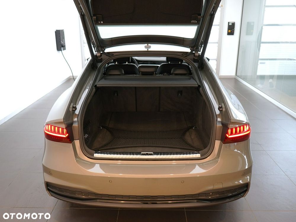 Audi A7 Sportback - 12