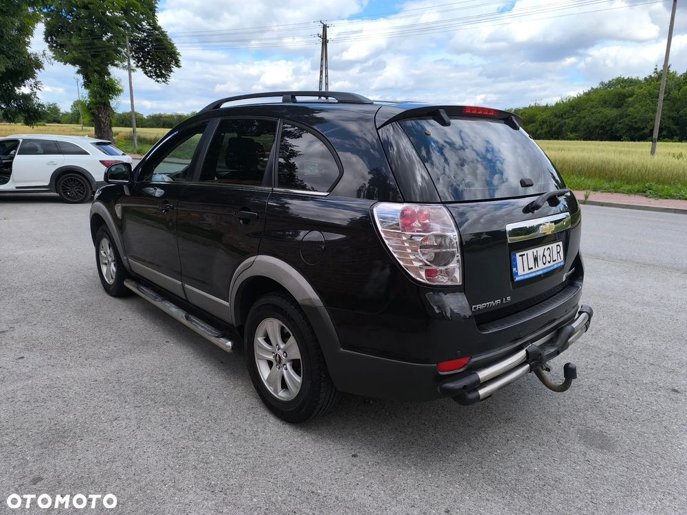 Chevrolet Captiva 2.0 d LS 5os 2WD - 3