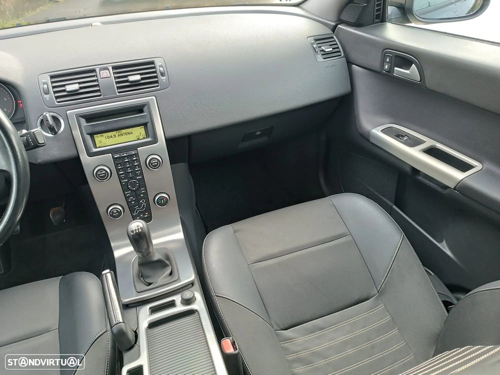 Volvo S40 1.6 D Momentum - 14