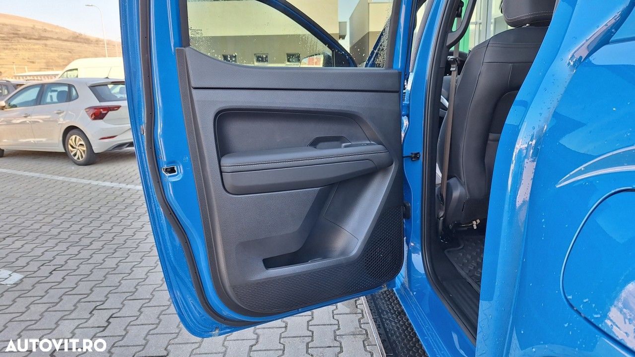 Volkswagen Amarok - 30