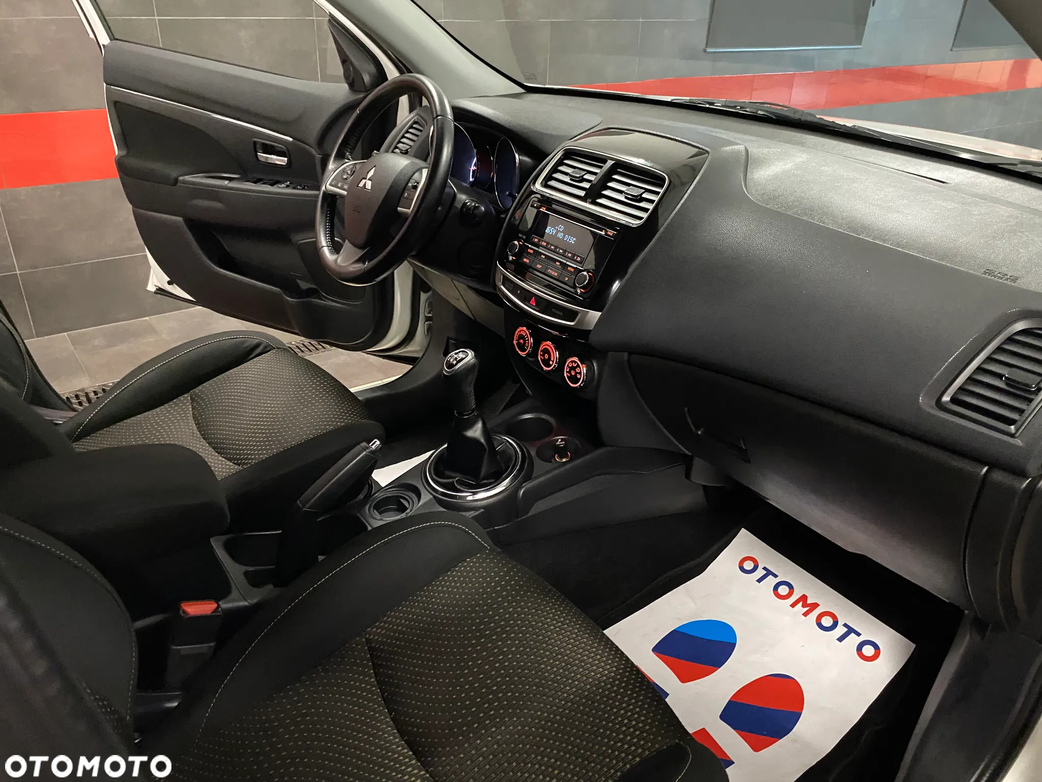 Mitsubishi ASX 1.6 Cool Edition - 16