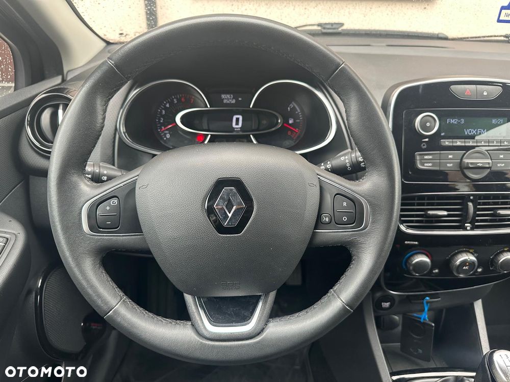 Renault Clio 1.2 16V Alize - 27