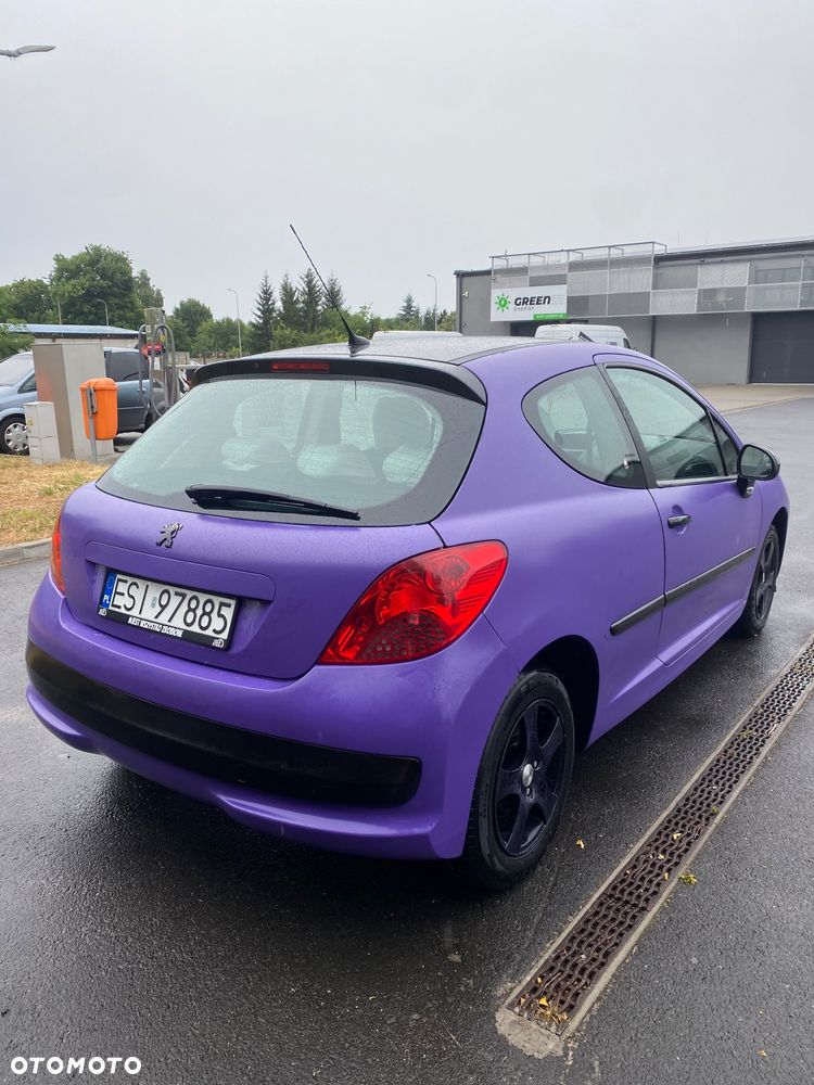 Peugeot 207 1.4 16V Presence - 5