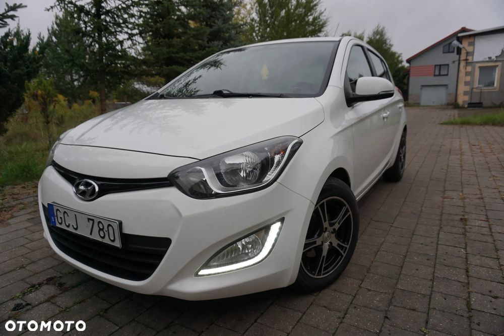 Hyundai i20 1.2 YES Gold - 1
