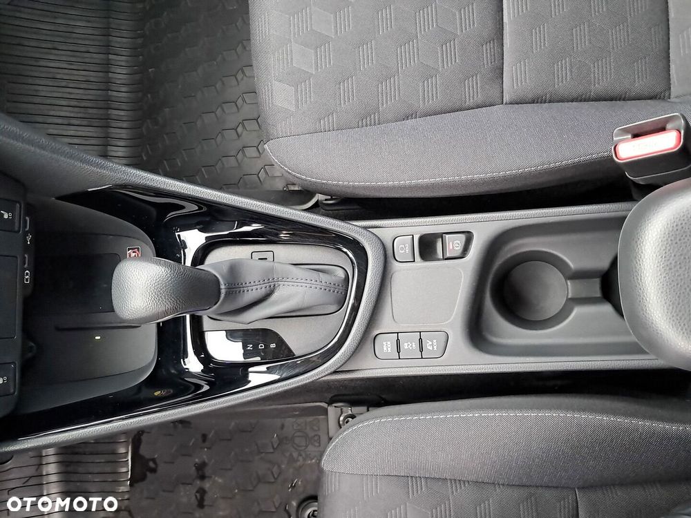 Toyota Yaris Hybrid 1.5 Style - 25