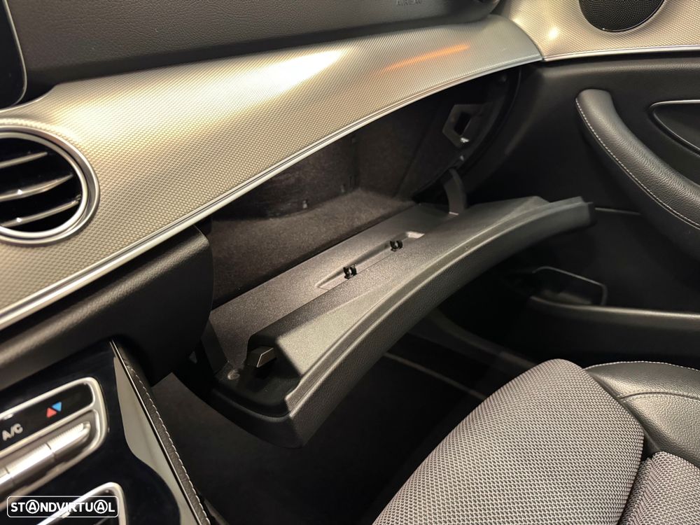 Mercedes-Benz E 220 d Avantgarde+ - 22