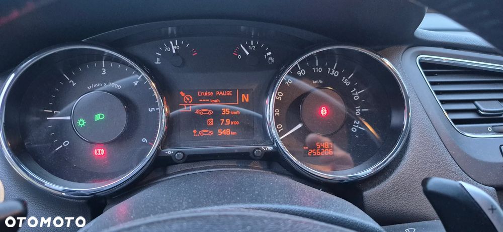 Peugeot 5008 - 18