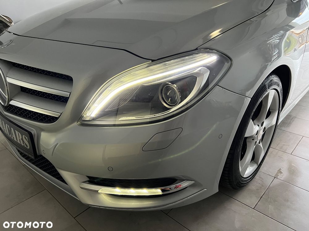 Mercedes-Benz Klasa B 200 (BlueEFFICIENCY) - 36