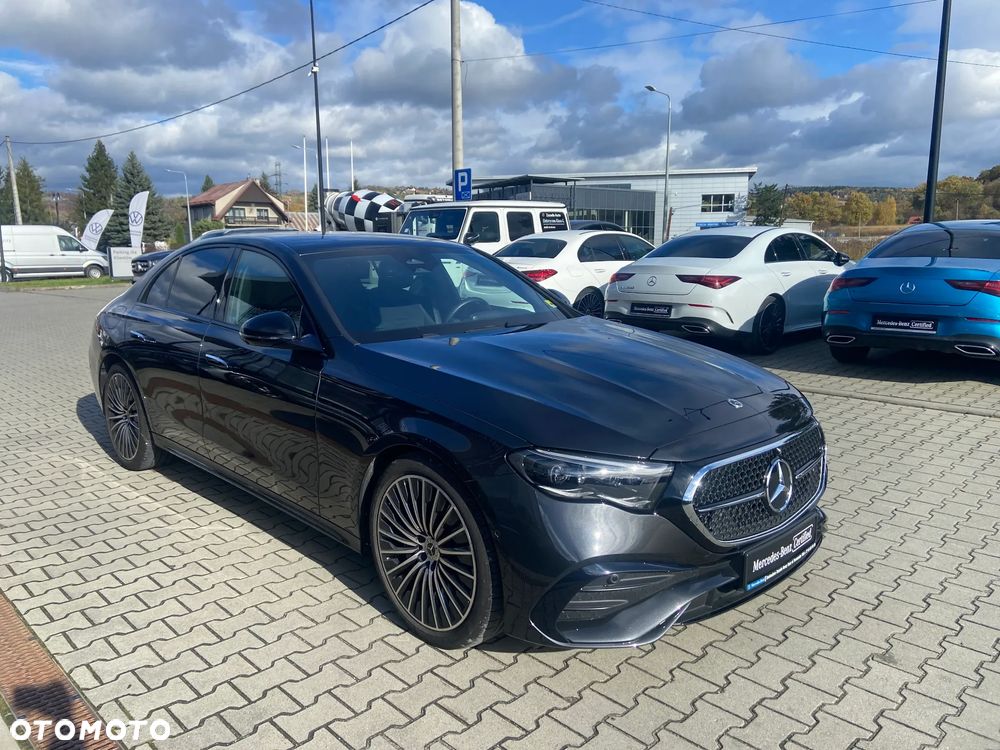 Mercedes-Benz Klasa E 200 4-Matic AMG - 3