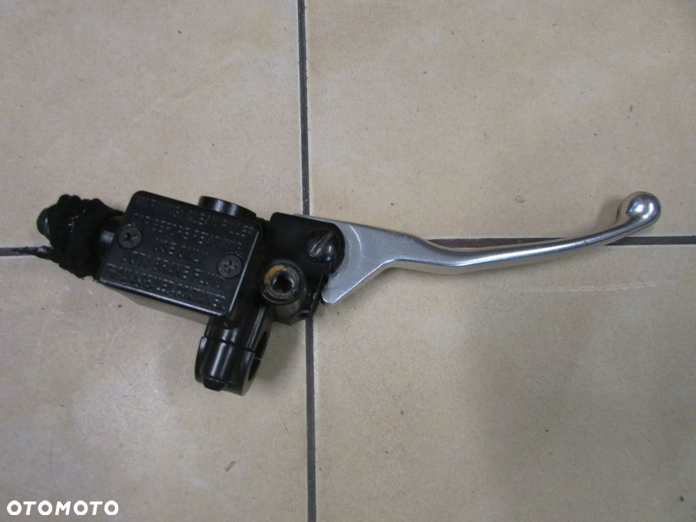 Vespa GTV 300 hpe 2024 pompa hamulca klamka prawa - 1