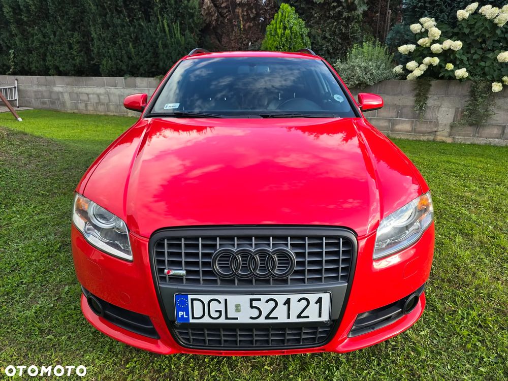 Audi A4 Avant - 1