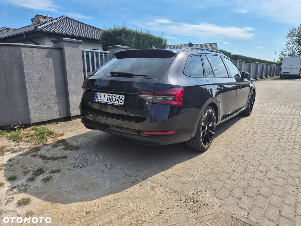 Skoda Superb 2.0 TDI DSG Sportline - 5