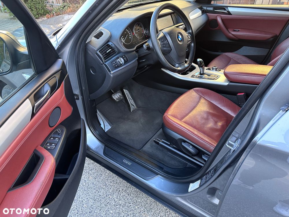 BMW X3 xDrive20d Blue Performance - 10