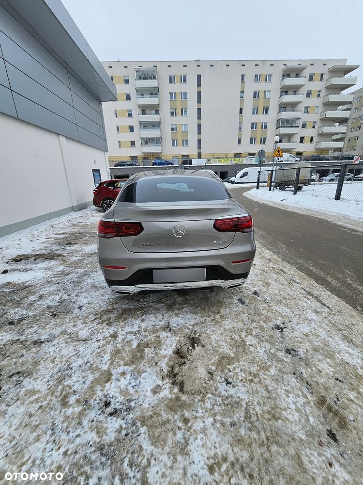 Mercedes-Benz GLC 200 4-Matic - 5
