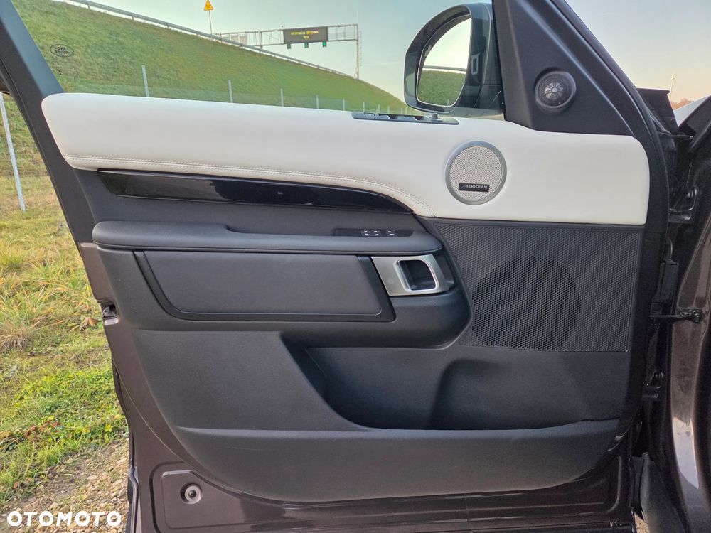 Land Rover Discovery 3.0 D250 mHEV SE - 28