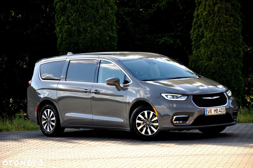 Chrysler Pacifica - 9