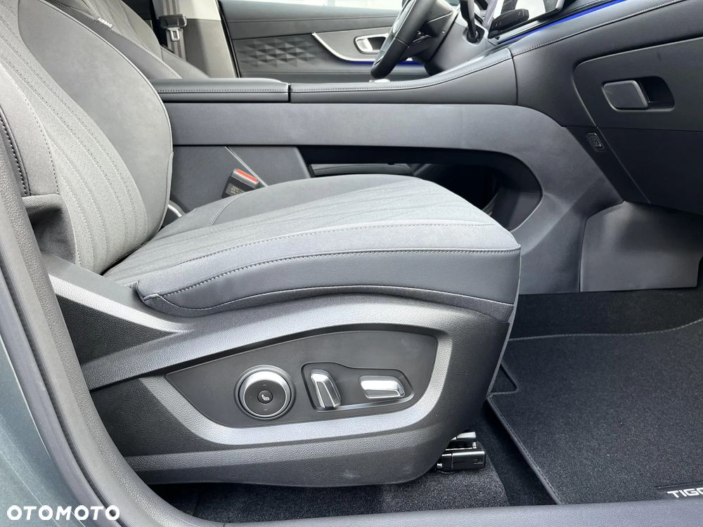 Chery Tiggo 8 1.5 T-GDI Super Hybrid Prestige DCT - 32